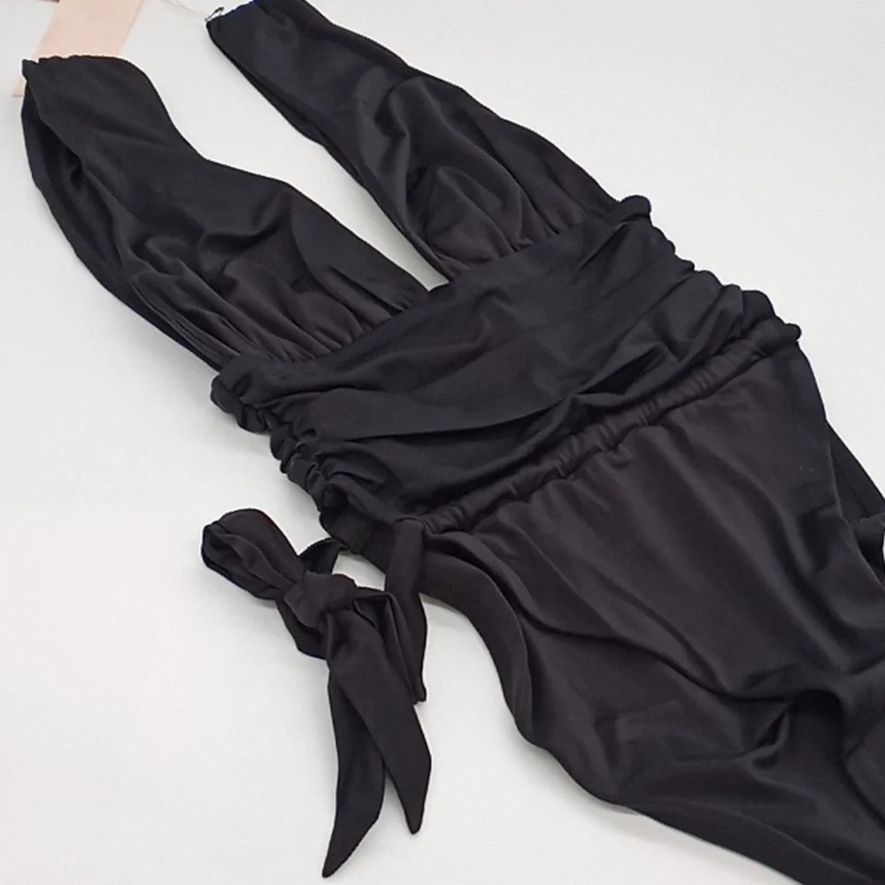 Free People We Are HAH Cut to the Chase Bodysuit Noir Black S